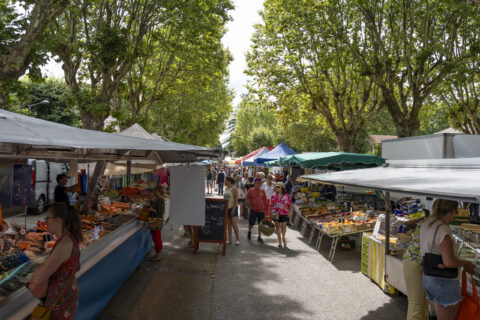 Marché de Salles